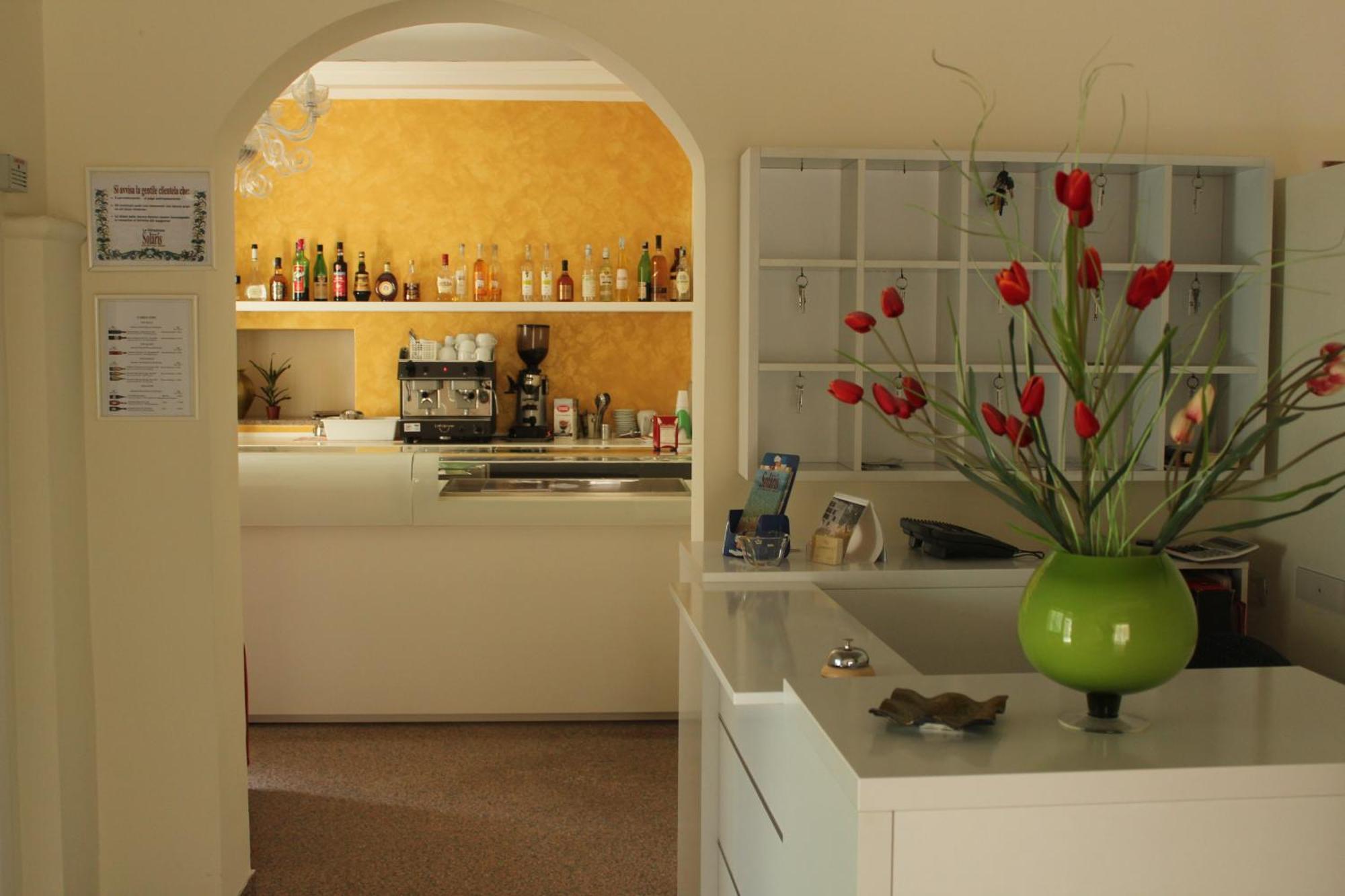 Hotel Solaris Джулианова Екстериор снимка